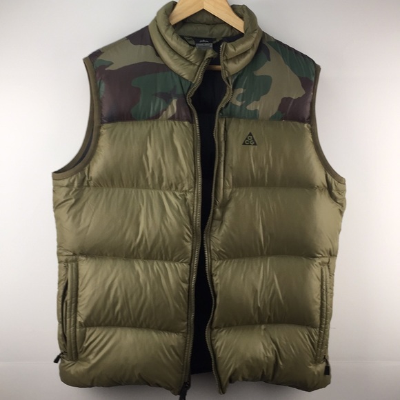 nike camo vest